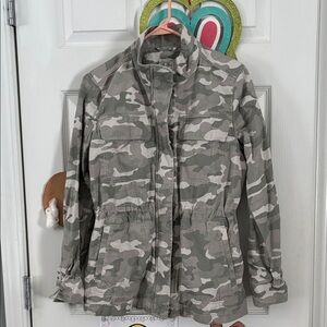 GAP Women's Green Camouflage Utility Jacket